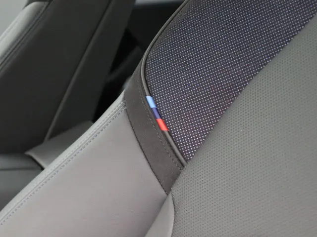 BMW 5 Serie Sedan 530e 2025 Hybride Benzine 12