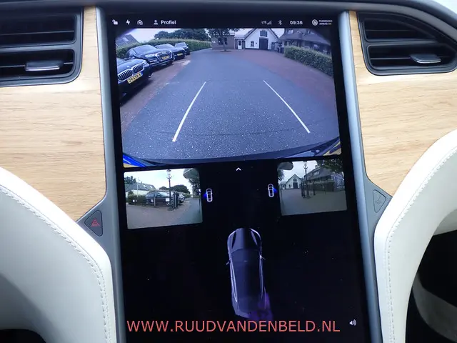 Tesla Model S 75D 2018 Elektrisch 14