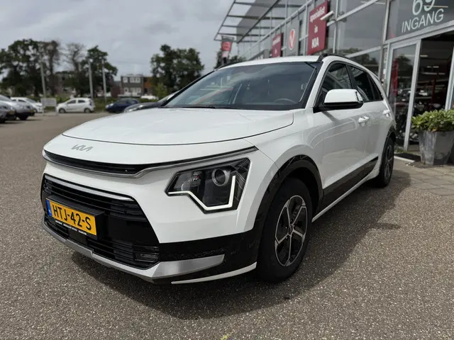 Kia Niro 1.6 GDi Hybrid DynamicLine 2023 Hybride Benzine 3