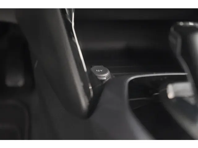 Peugeot e-2008 EV Allure 50 kWh 2020 Elektrisch 43