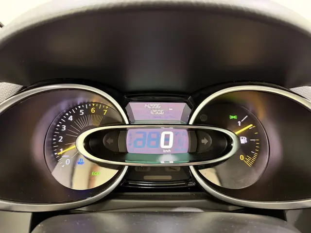 Renault Clio HB 0.9 TCe 90 Night&Day 2015 Benzine 9
