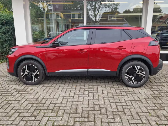 Peugeot 2008 1.2T 130pk Automaat Allure 2024 Benzine 26