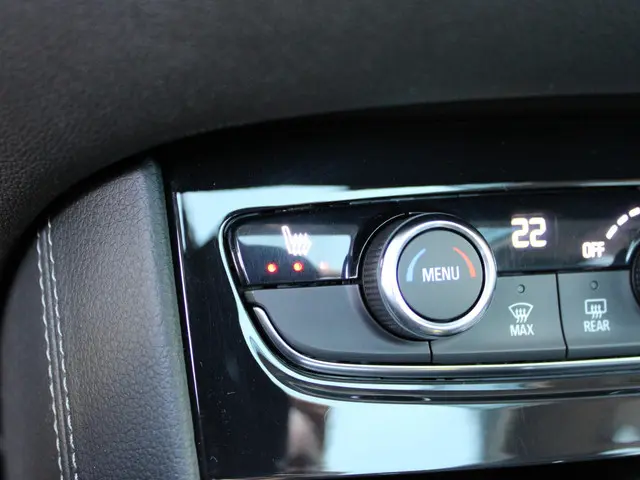 Opel Grandland X 1.2 Turbo Ultimate 2018 Benzine 18