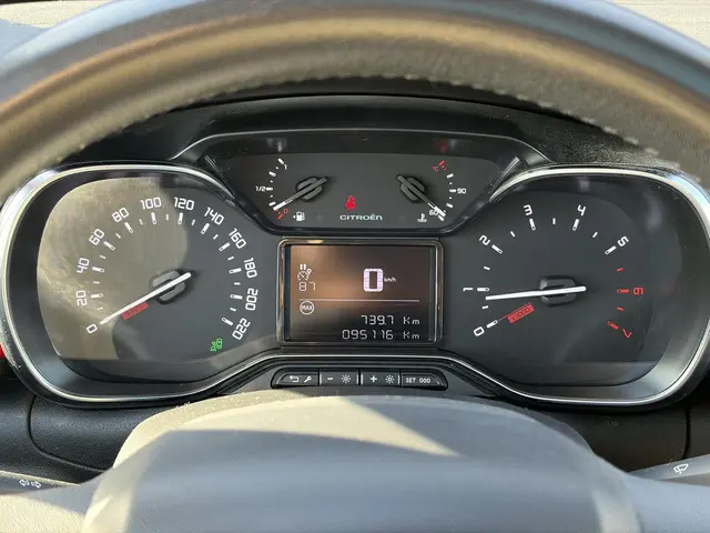 Citroën C3 1.2 PureTech S&S Shine 2017 Benzine 30