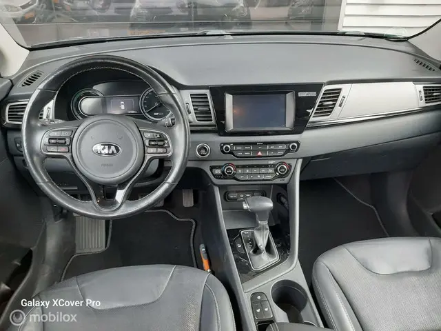 Kia Niro 1.6 GDi Hybrid BusinessLine 2017 Hybride Benzine 6