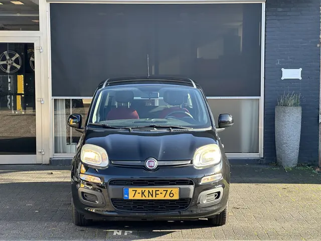 Fiat Panda 0.9 TwinAir Edizione Cool 2013 Benzine 10
