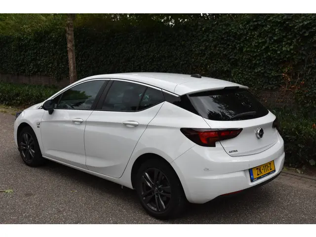 Opel Astra 1.0 Turbo 120 Jaar Edition 2019 Benzine 4