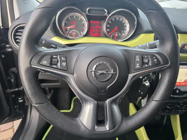 Opel ADAM 1.4 Glam,leuke auto! 2014 Benzine 17