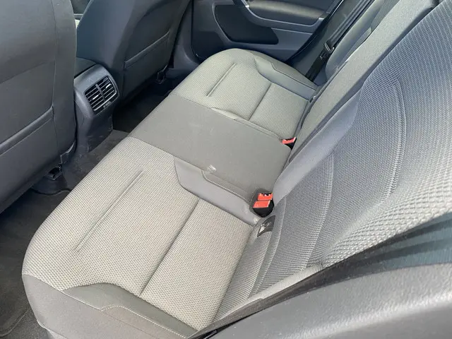 Volkswagen e-Golf e-Golf SOH 90% 2019 Elektrisch 26