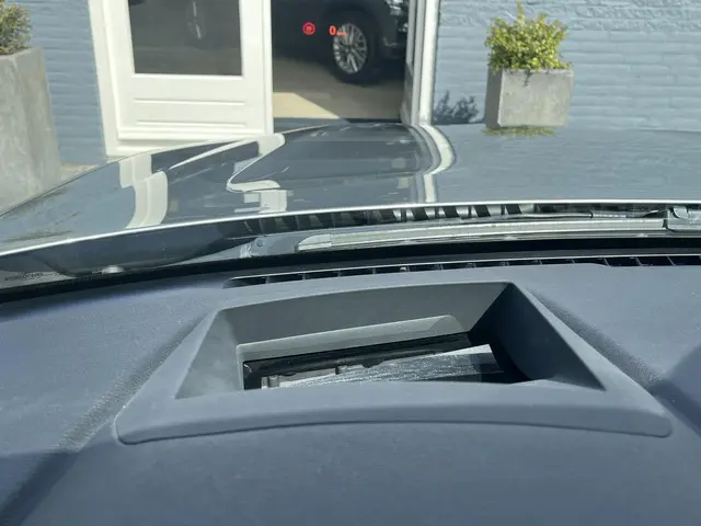 BMW X3 xDrive28i Upgrade Edition 2013 Benzine 24