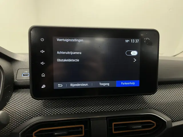 Dacia Sandero Stepway 1.0 TCe 90 Comfort 2023 Benzine 27