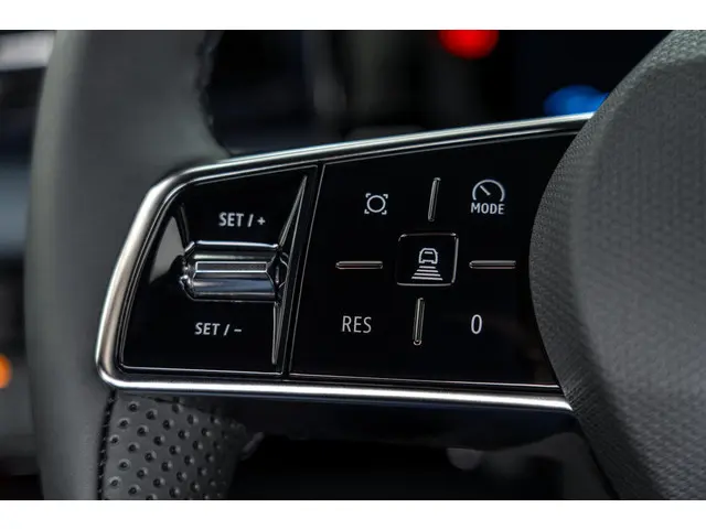 Nissan Micra ADVANCE 52 kWh 2025 Elektrisch 13