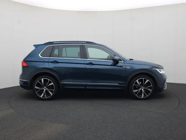 Volkswagen Tiguan 1.5TSI/150PK R-Line DSG 2021 Benzine 3