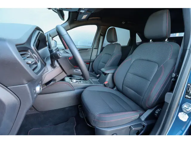 Ford Kuga 2.5 PHEV ST-Line 2022 Hybride Benzine 6