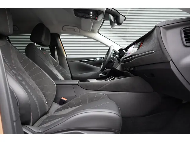 DS DS 4 E-Tense Rivoli 2022 Hybride Benzine 21