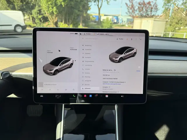 Tesla Model 3 Range Plus 2020 Elektrisch 17