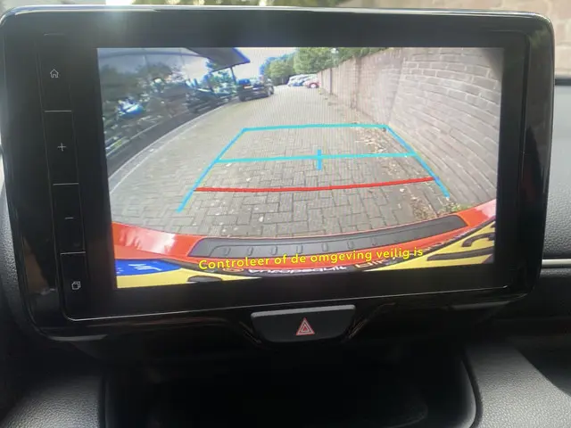 Toyota Yaris 1.5 Hybrid Executive 2023 Hybride Benzine 27