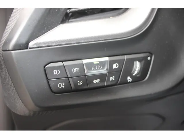 BMW 1 Serie 118i Executive Edition 2021 Benzine 15