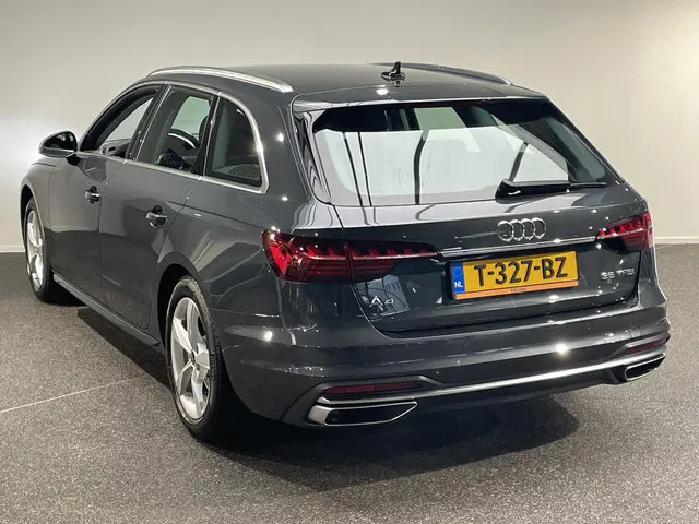 Audi A4 Avant 35 TFSI Advanced Edition 2023 Benzine 6