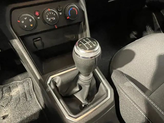 Dacia Sandero 1.0 TCe 90 Comfort 2023 Benzine 21