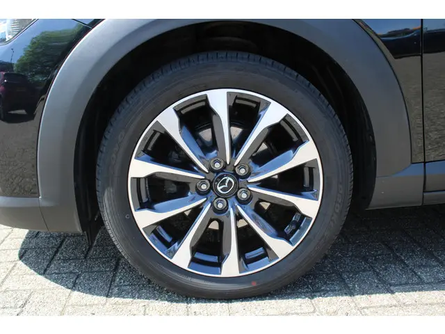 Mazda CX-3 2.0 SkyActiv-G 121 Luxury 2021 Benzine 27