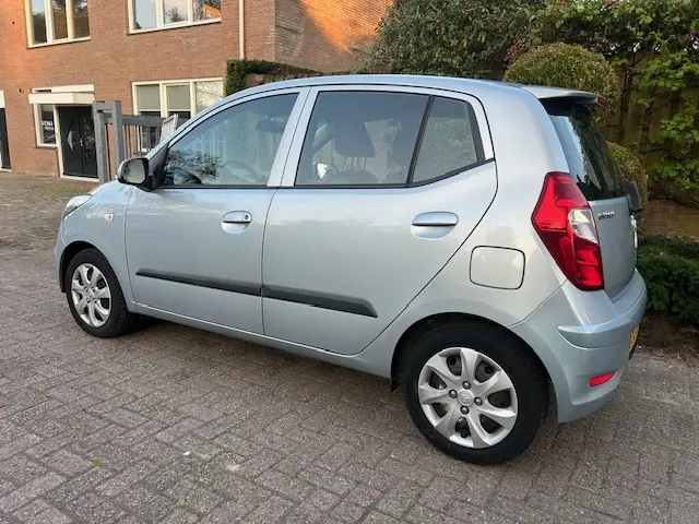 Hyundai i10 1.2 i-Drive 2012 Benzine 3
