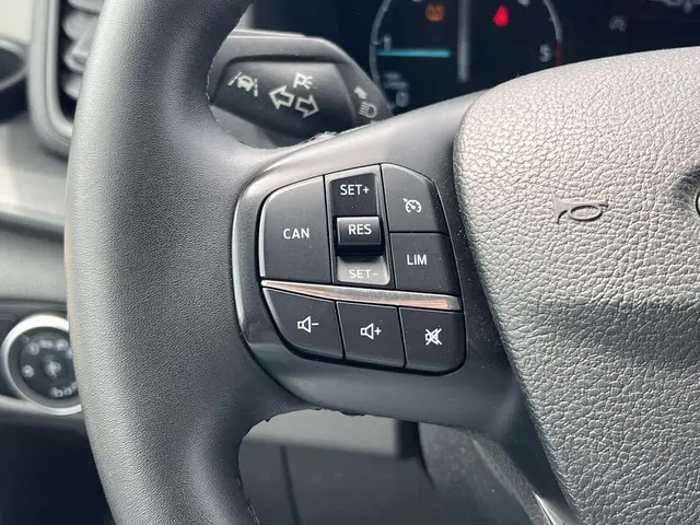 Ford Transit 350 2.0 TDCI L3H3 Trend 2022 Diesel 14