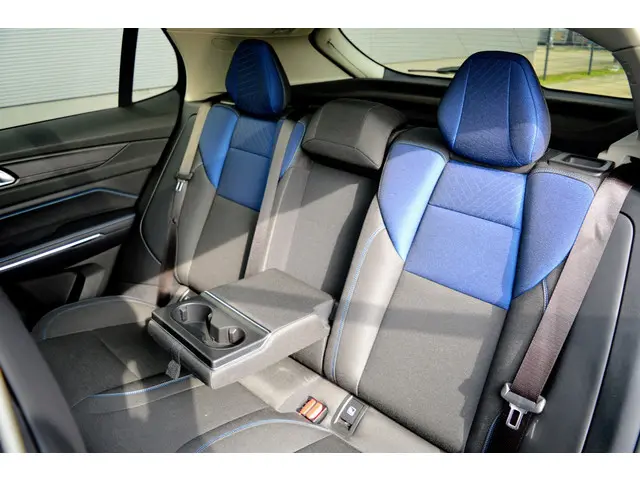 Lynk & Co 01 1.5 2021 Hybride Benzine 8