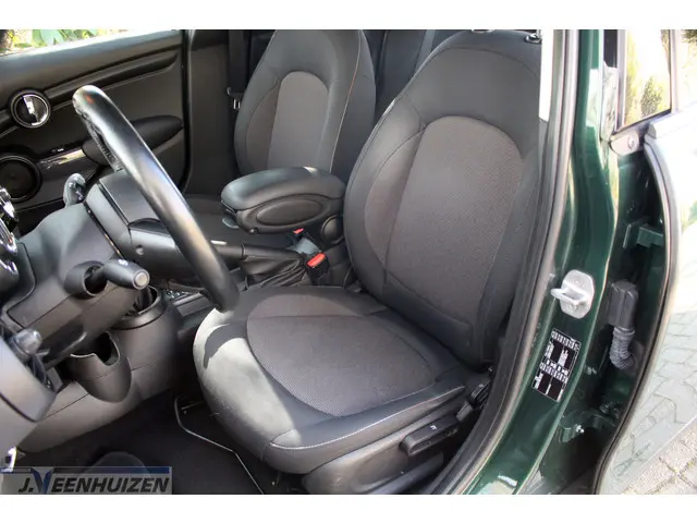 MINI Cooper Mini 1.5 Business 2016 Benzine 4