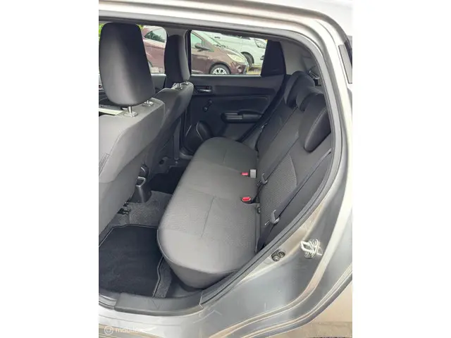 Suzuki Swift 1.2 Select Smart Hybrid 2020 Benzine 19
