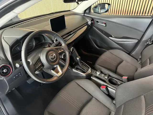 Mazda 2 1.5 Skyactiv-G 2024 Benzine 5