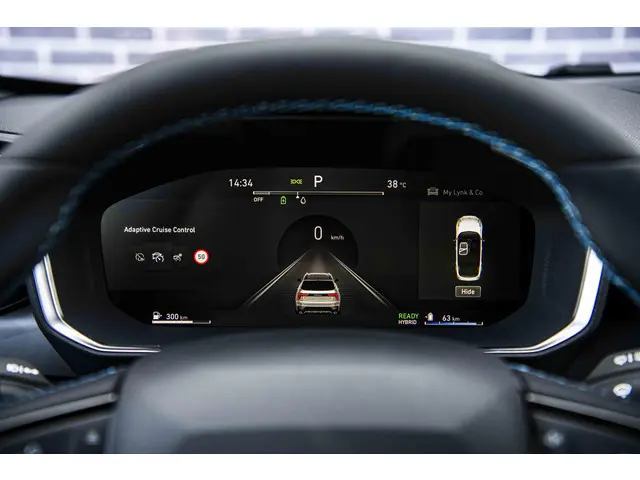 Lynk & Co 01 1.5 Business Edition 2025 Hybride Benzine 15