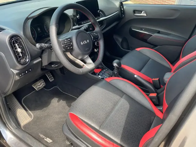 Kia Picanto 1.2 GT-Line 4cilinder 2024 Benzine 5