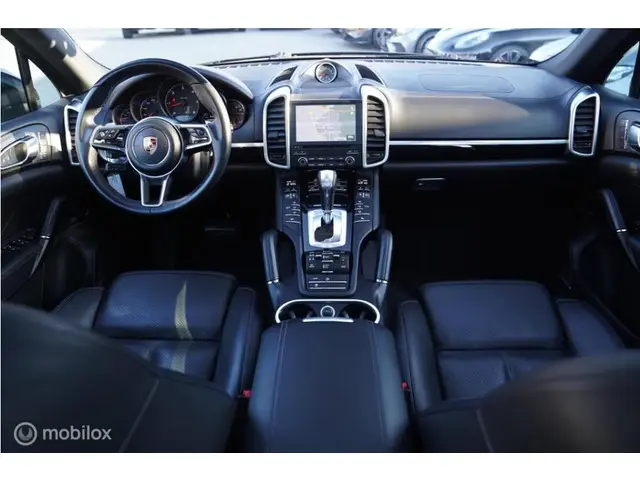 Porsche Cayenne 3.6 S 2015 Benzine 10