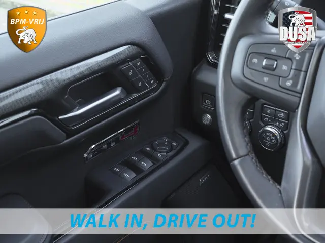 GMC Sierra 1500 | AT4 | 6.2L V8 | Black Ops 2024 Benzine 39