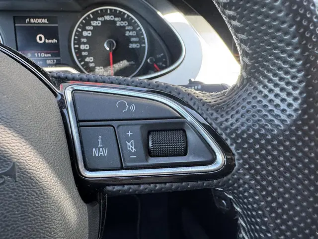 Audi A4 Limousine 1.8 TFSI S Edition 2015 Benzine 16