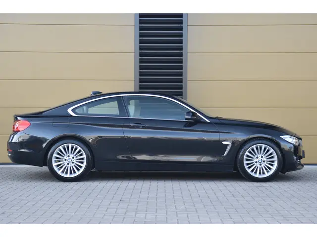 BMW 4 Serie Coupé 420i High Executive 2014 Benzine 7