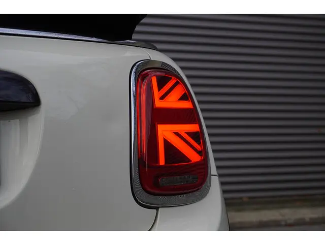 MINI Cooper Cabrio C 2020 Benzine 18