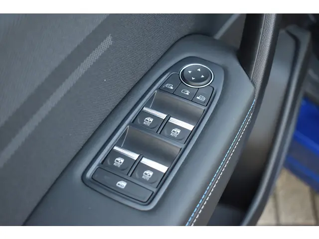 Renault Captur esprit Alpine 2025 Hybride Benzine 16