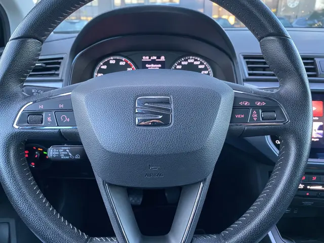 SEAT Arona 1.0 TSI Style Business Intense 2020 Benzine 19