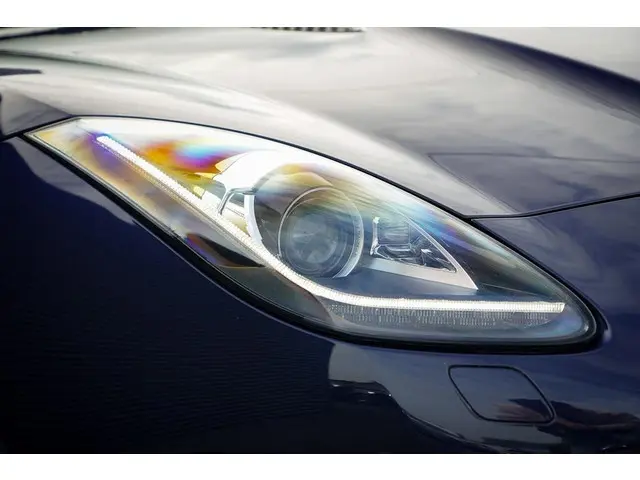 Jaguar F-Type 3.0 V6 Coupé 2016 Benzine 10