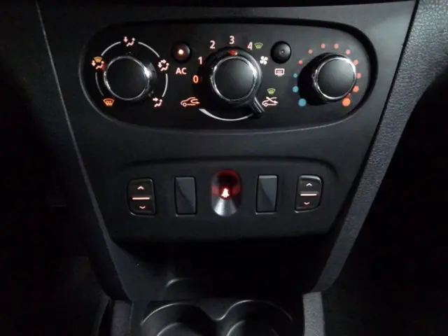 Dacia Logan MCV 0.9 TCe Prestige 2014 Benzine 10