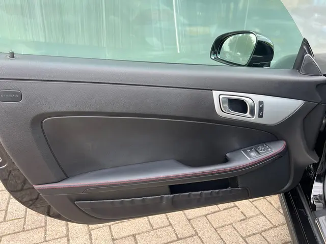 Mercedes-Benz SLK 200 AMG PANORAMADAK 2014 Benzine 27