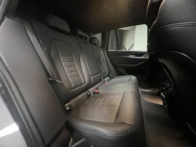 BMW X3 xDrive30e High Executive 2022 Hybride Benzine 36