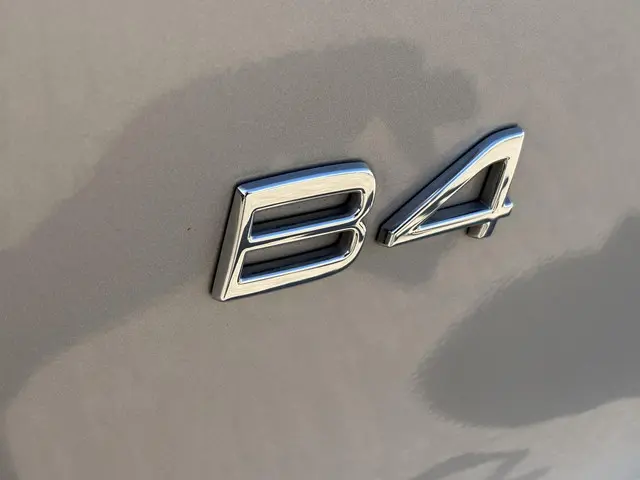 Volvo XC40 2.0 B4 Plus Dark 2024 Benzine 23