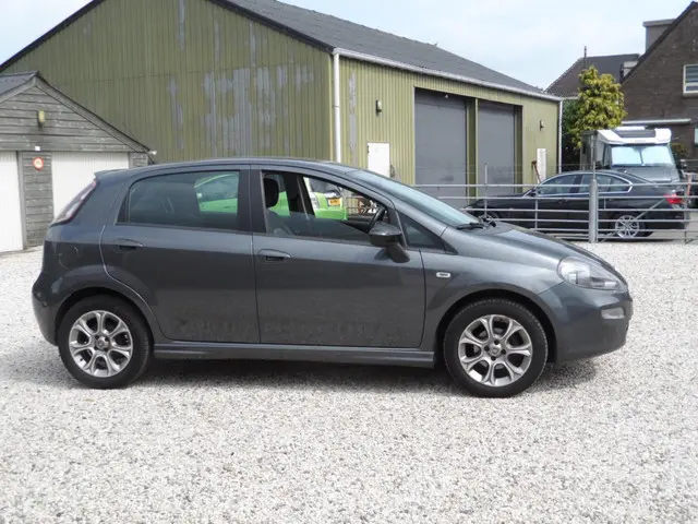 Fiat Punto Evo 0.9 TwinAir Lounge 2013 Benzine 4