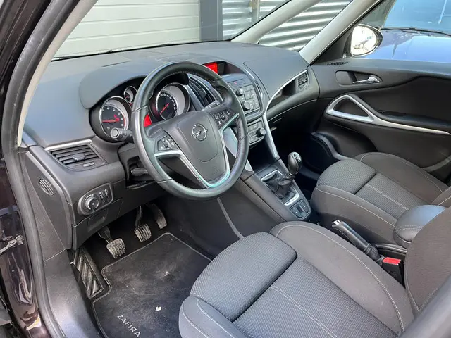 Opel Zafira Tourer 1.4 Berlin TREKHAAK 2014 Benzine 5