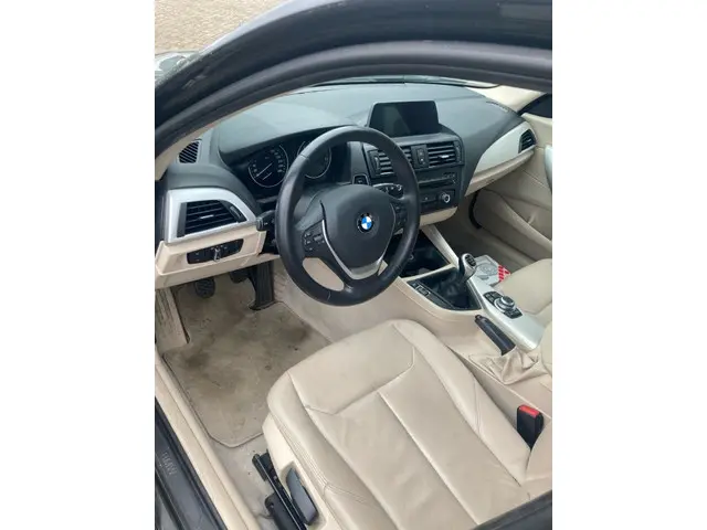 BMW 1 Serie 114i Business+ MOTOR DEFECT!! 2012 Benzine 10