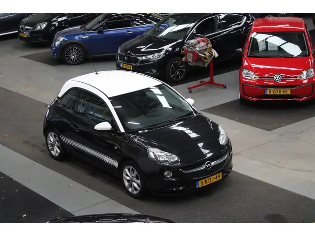 Opel ADAM 1.4 Jam 2013 Benzine 26