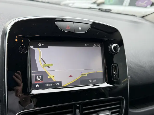 Renault Clio Estate 0.9 TCe Limited 2018 Benzine 11